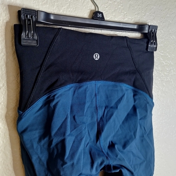 Lululemon Train Times Short 6" in Nile Blue / Black Bike Shorts Teal Size 4 - Picture 5 of 7